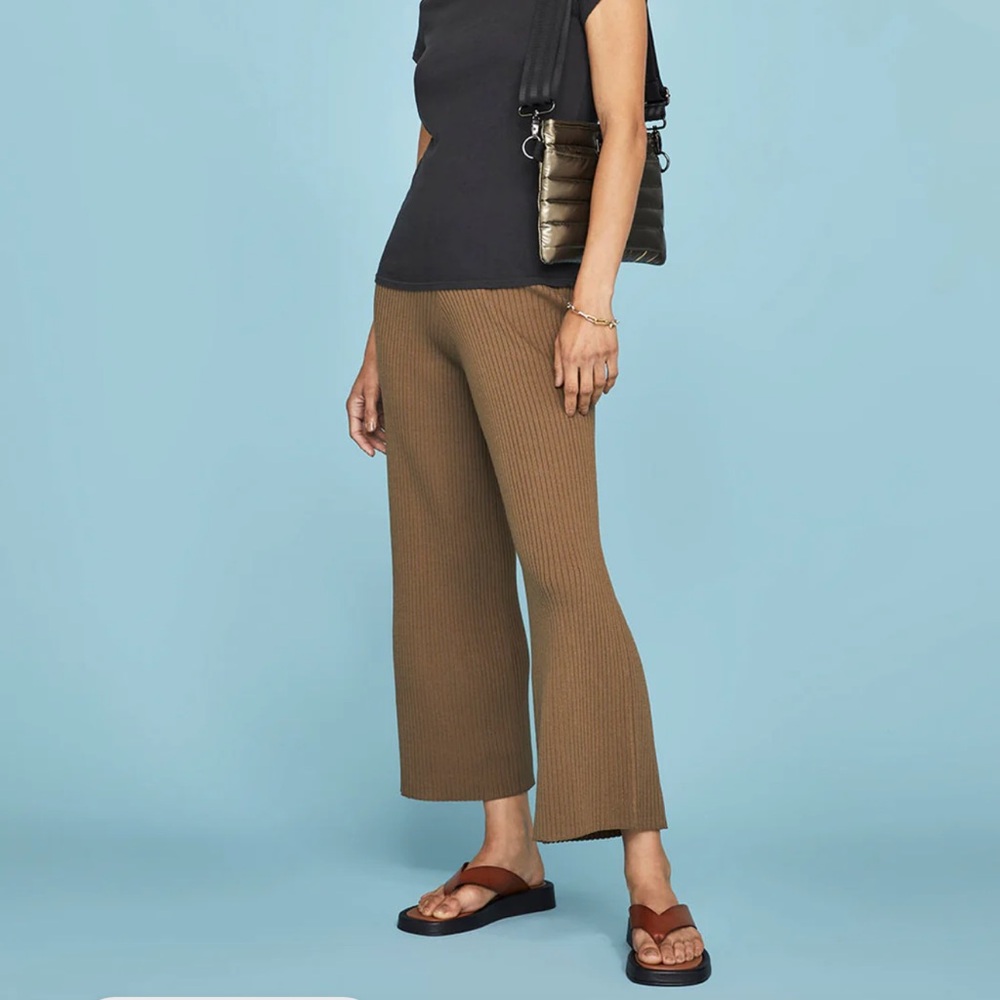 NWT Carbon38 Brown Ribbed Flare Pants Size S